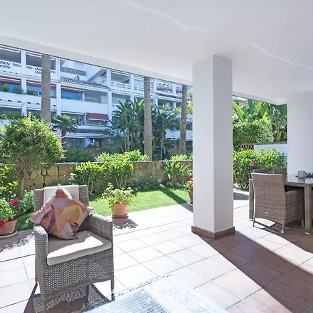 Apartment Canas Beach, Ground Floor First Line Beach, Golden Mile